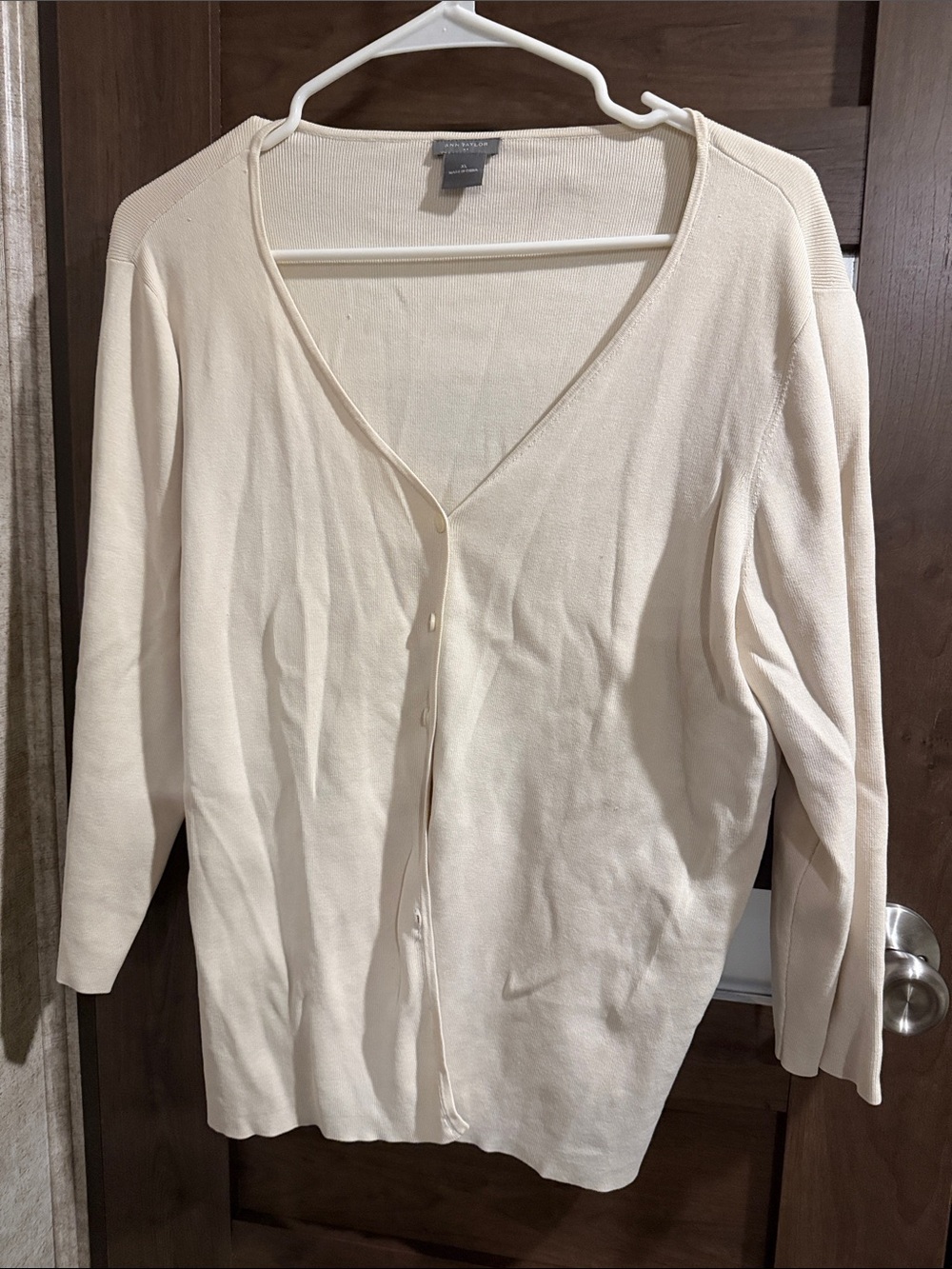 Ann Taylor Cream V-Neck Button Front Cardigan